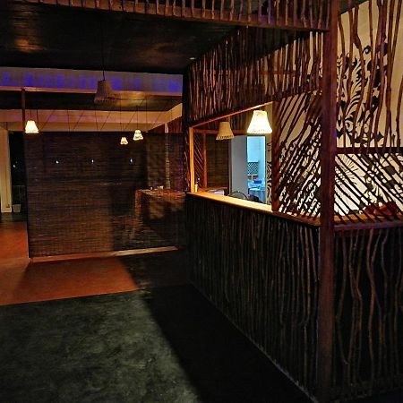 Macnara Travellers Inn Ratnapura Exterior foto